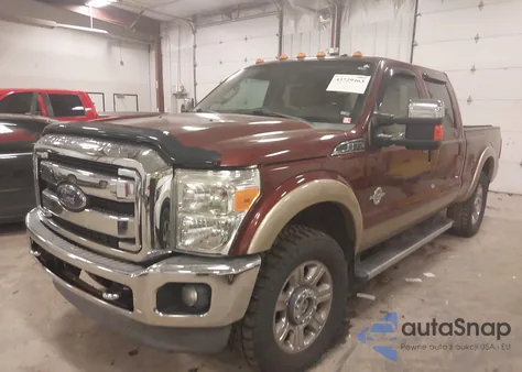 2013 Ford F-250 Lariat из США, поврежденный, VIN 1FT7W2BT3DEA30697